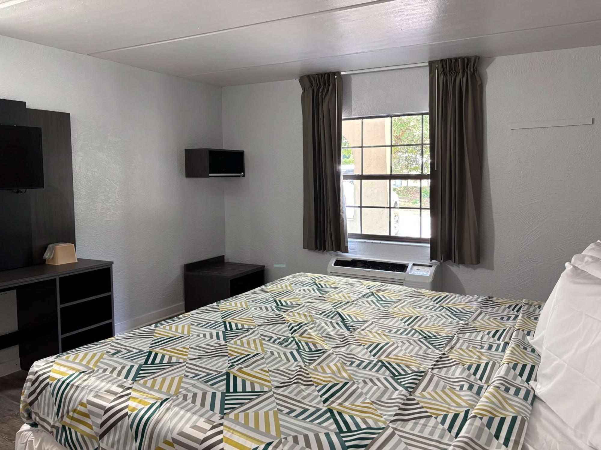 Motel 6 Tallahassee, Fl North Monroe Kültér fotó